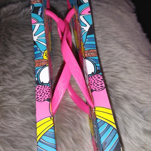 Ladies Sandals size 9 Very Tropical Colors - Picture 4 of 5